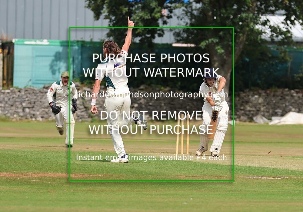 533A4702 - Kendal vs Netherfield (First Innings)