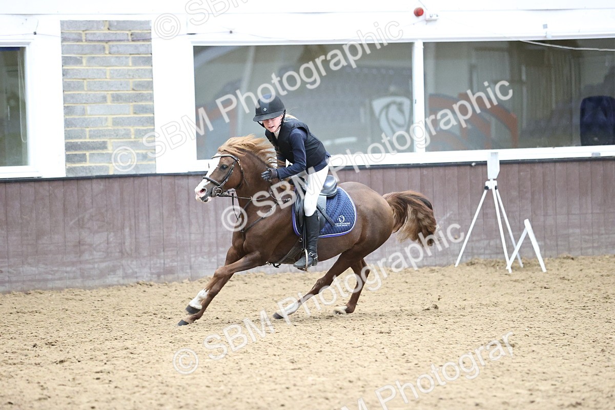 SBM_003090 - Class 14 - Winter Summer 128cm 138cm 1.00m 1.10m