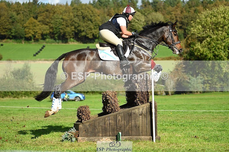 231022-123354-28301 - 317-THREEROCKS.PEGGY.BAWN-Harriet.Dickin-XC