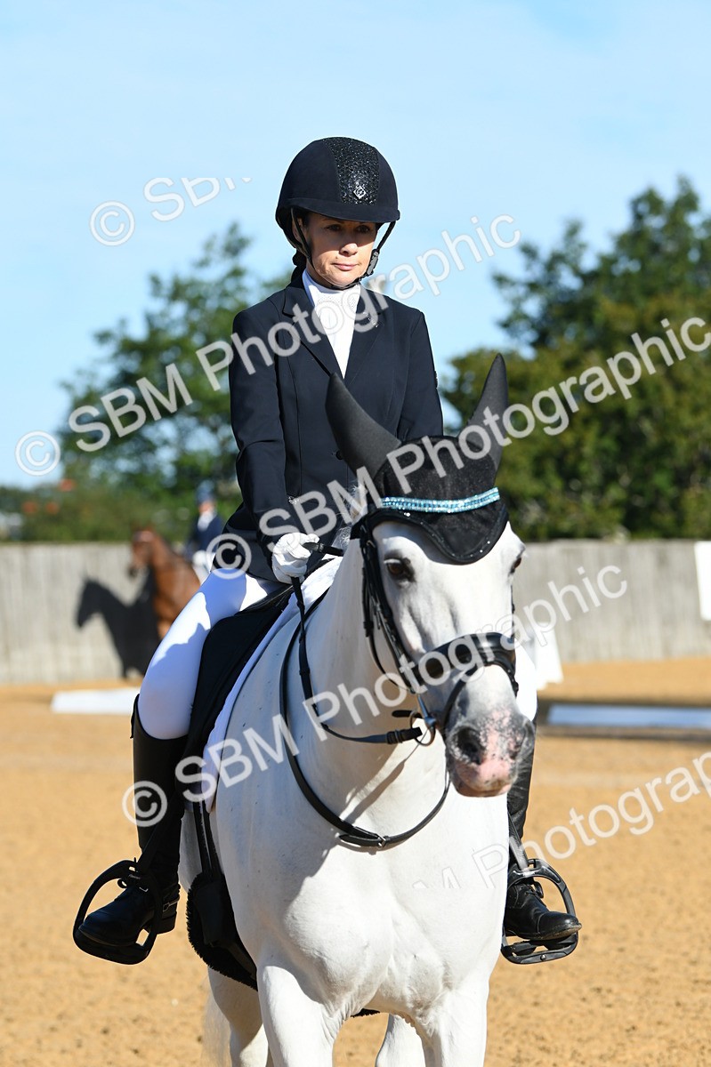SBM_16121 - D4 - Small Tour Championship - Intro B