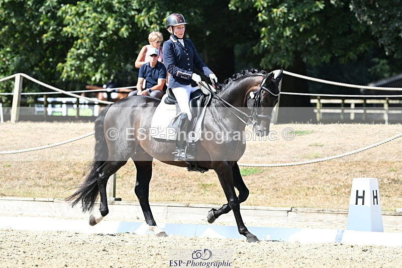 250810A-112120-05873 - 083-Alice.PeternellVespasiano