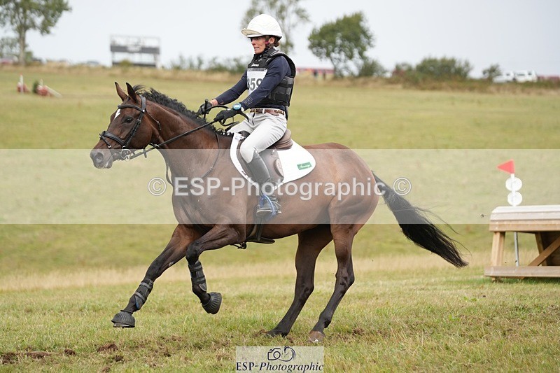 250831-113849-07608 - H-359-Flora.Harris