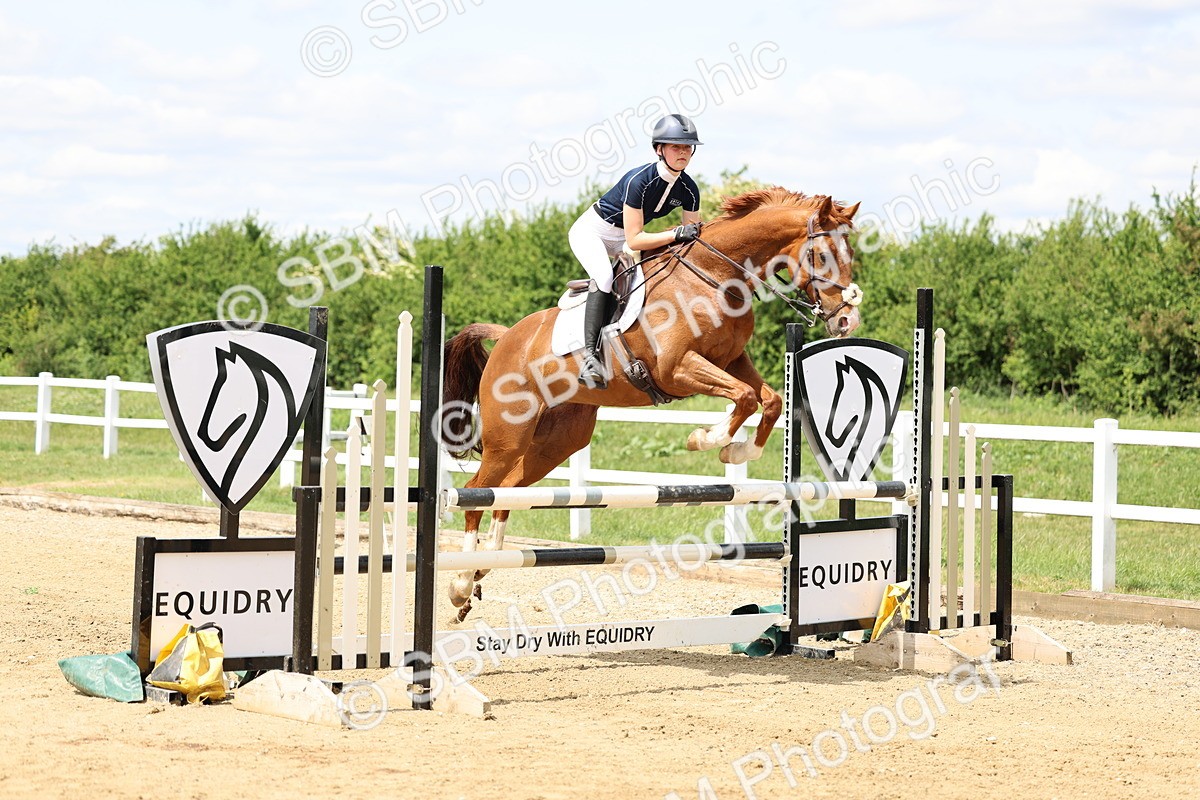 SBM_005174 - Class 18 - Senior 1.05m Open