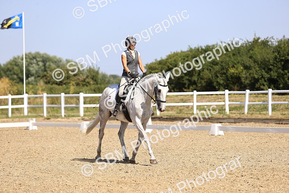 SBM_009290 - Novice 5 - 9.50-10.53