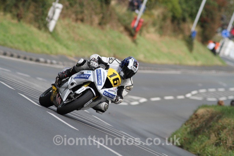  - Full Factory Senior Manx Grand Prix