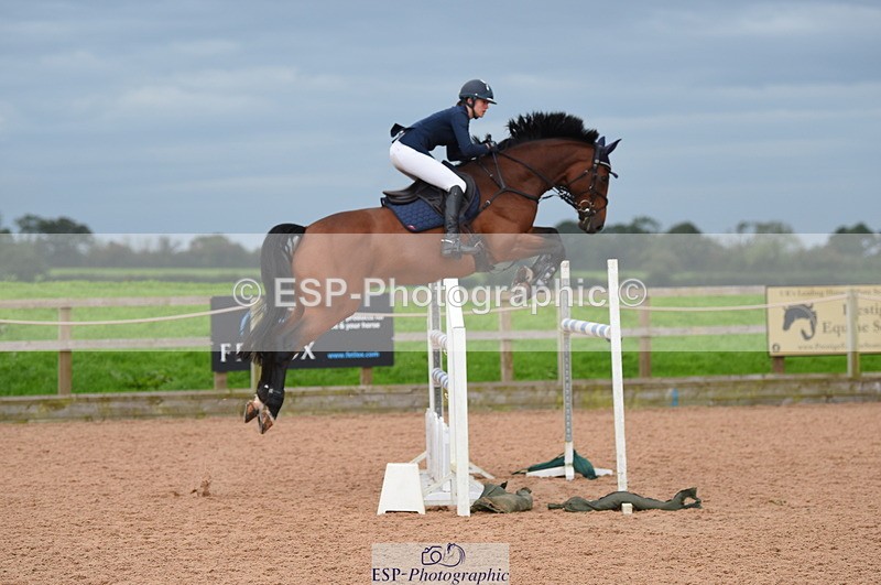 230927A-235104-00550 - Cls 6 National 1.30m