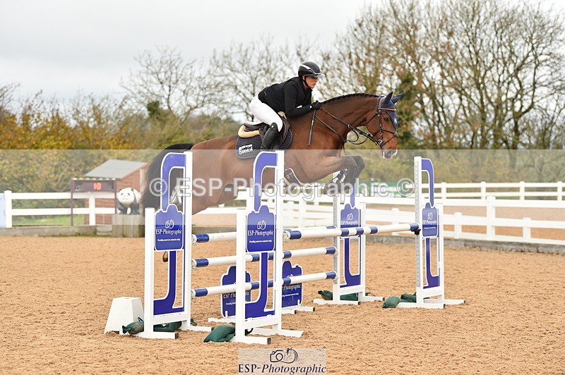 231122A-131854-00441 - Cls 4 Newcomers & 1.10m Open