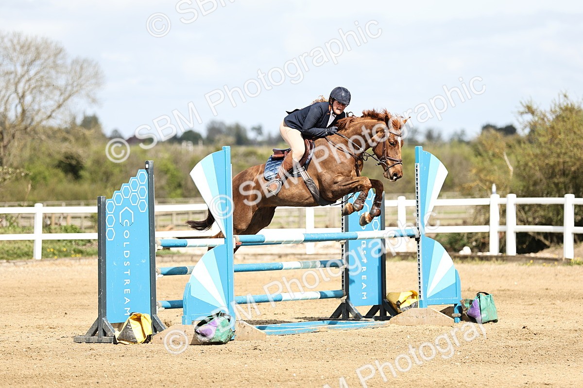 SBM_001167 - Class 4 - Senior Newcomers - 1.10m