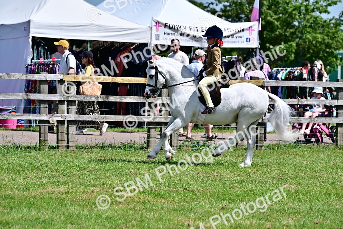 SBM_06084 - Class 59-60 - TSR M&M  Lear Rein and First Ridden Amateur of the year