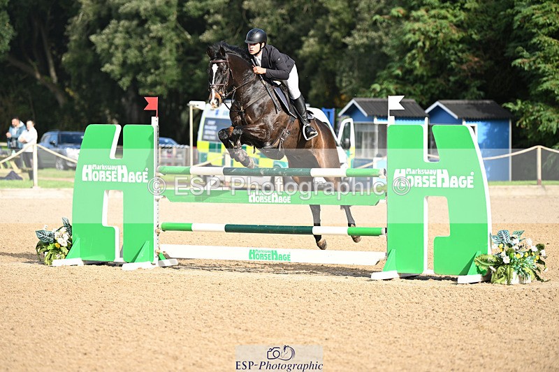 241025-124520-07725 - 226-Matteo.Gallucci-CASTLERICHMOND.WILLIAM