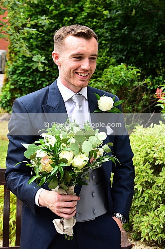 CON-899 - Toni & Liam