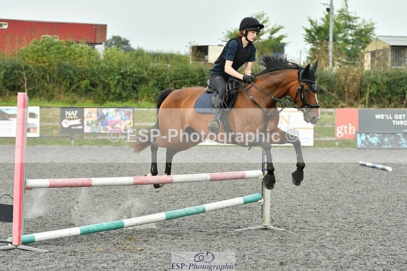 230817-085840-00064 - Theo's 1st Group - Arena