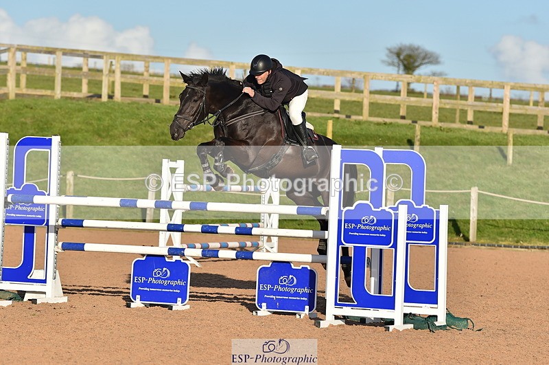 240306A-161920-01992 - Cls 5 Foxhunter and 1.20m Open