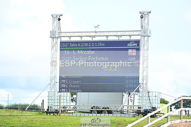 230721A-105518-05495 - Cls 6, 2 Star Medium 1.35m