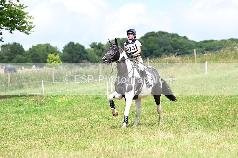 240630X-130543-7651 - 373-Maddy_Hand-LANGALLER_BLUE_MOON