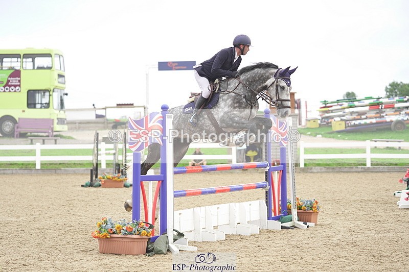 230810A-141132-02634 - Cls 4 1.05m Amateur Quali