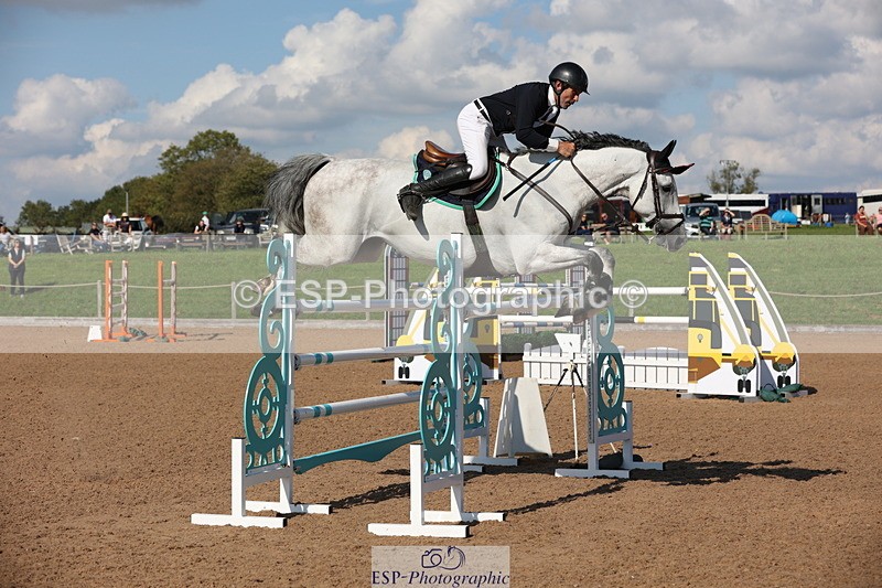 230915A-150831-02943 - Cls 5 National 1.40m