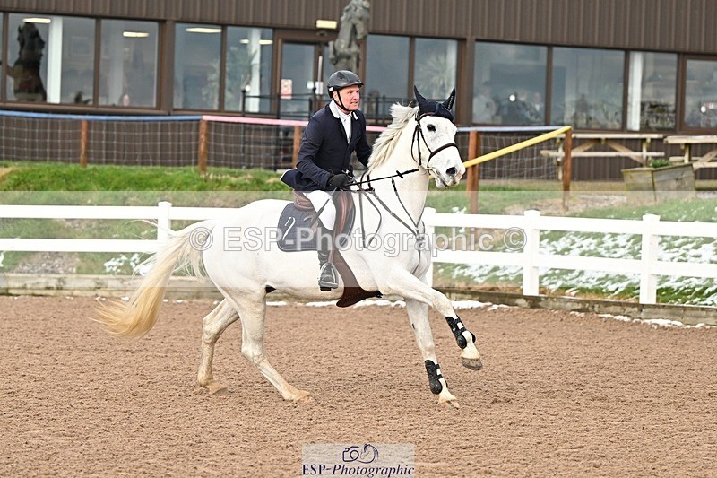 250111-140257-00556 - Cls 12 Newcomers and 1.10m Open