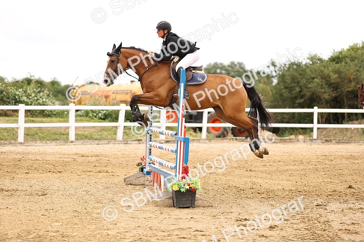 SBM_003228 - Class 21 - Senior Newcomers - 1.10m