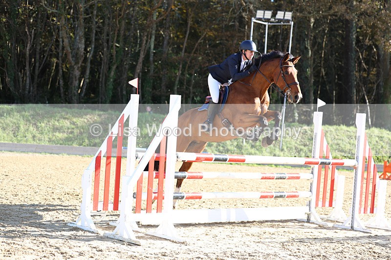 3E7A5717 - Class 7: Senior Newcomers/1.10m open