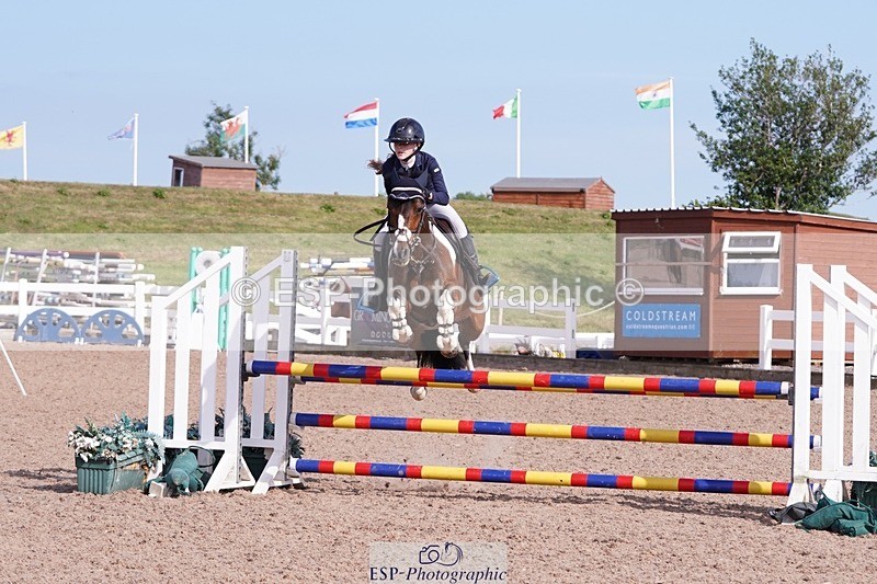 250629-174554-13296 - Cls 33 Stepping Stones 128cm and 138cm