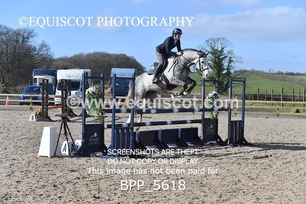 BPP_5618 - CLASS 8 Senior Newcomers/ 1.10m Open