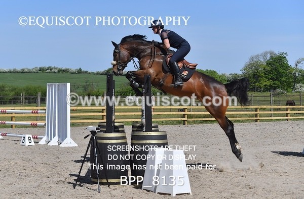 BPP_8135 - CLASS 4 Senior Discovery/ 1m Open