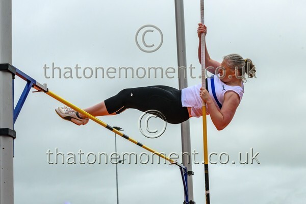 ComMast25-911334 - Field Female Set Two