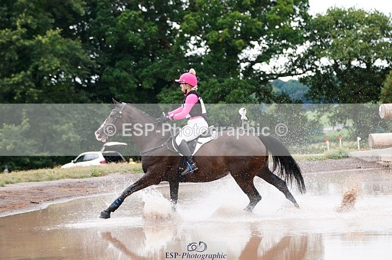 250803A-104210-10315 - L-504-Chloe.Williams-FIRST.LADY