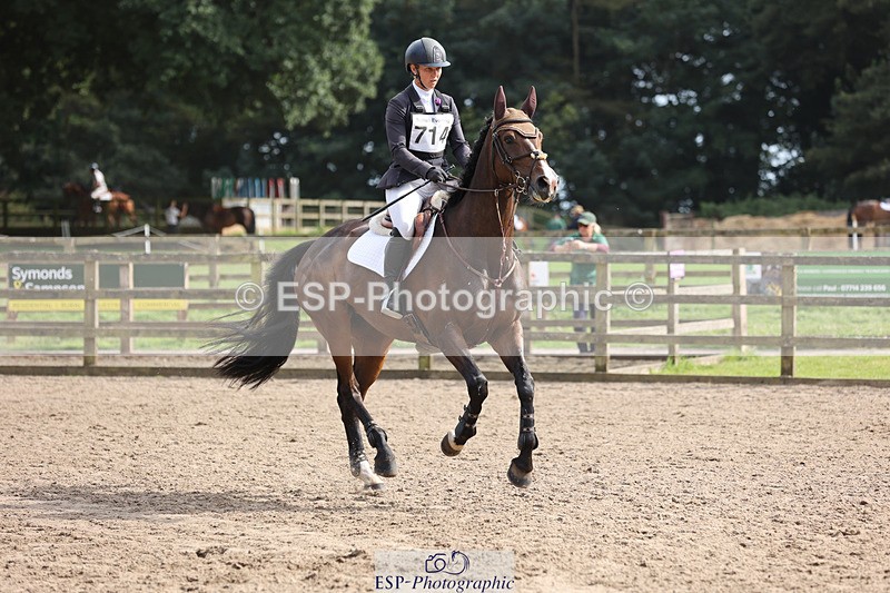 240804-161905-16796 - 714-Dani_Evans-ISABELLE_ROSE_BUD