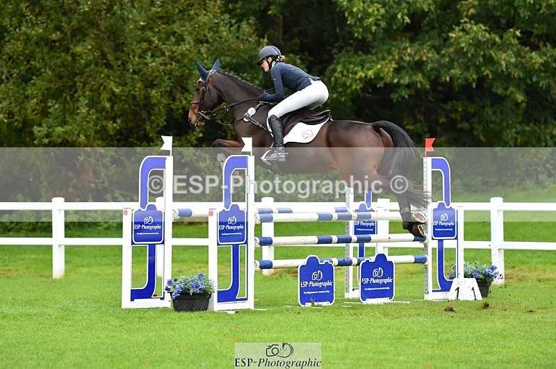 231021-114452-16232 - 052-SHANNONDALE.COURAGE-Georgina.Beeby.Wynn-SJ