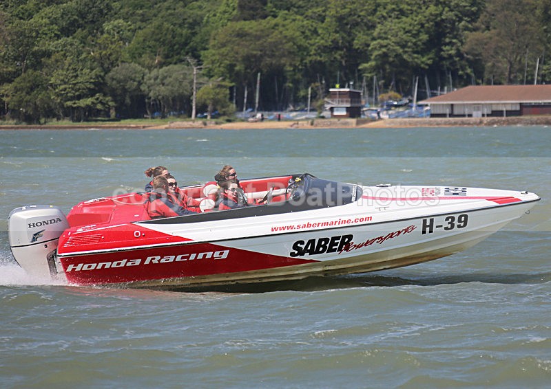 130527 SABER HONDA WT7A7058 - Speedboats
