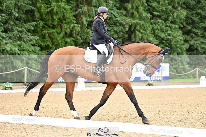 240811-105556-05047 - 163-Sue.Jackson-Verano