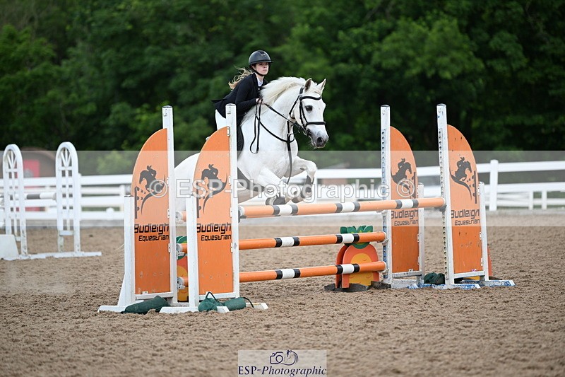 240608A-133705-01172 - Cls 10 Pony Discovery and 90cm Open