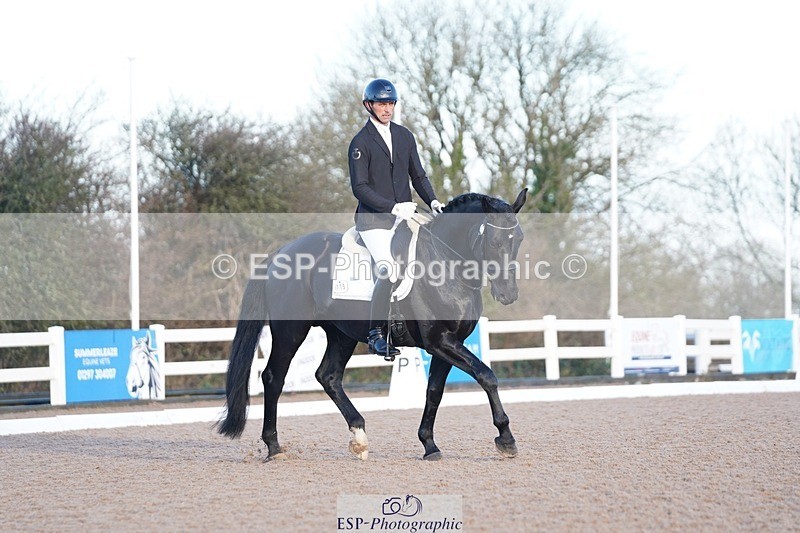 241214-101844-00149 - 115-Joe.Roome-Monarchs.Way.Tobiah