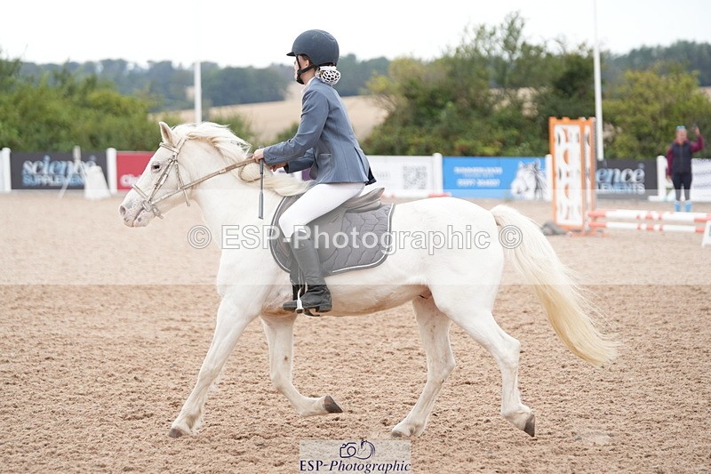260825B-150837-00024 - Clear Round