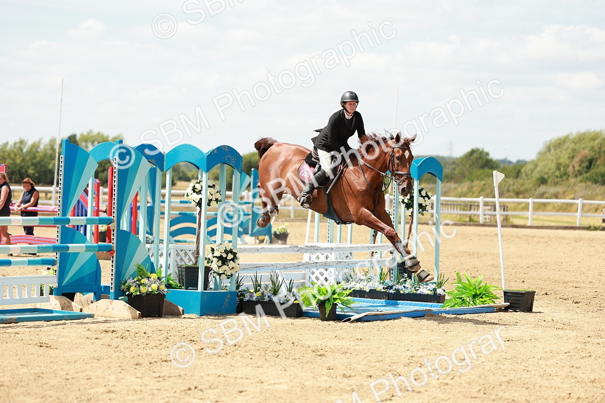 SBM_007691 - Class 3 - Senior Newcomers - 1.10m Open