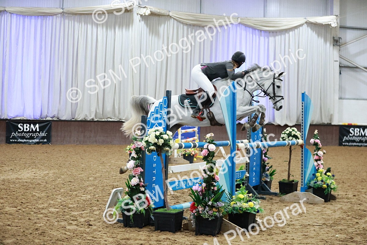 SBM_004339 - Class 17 - Senior Newcomers - 1.10m