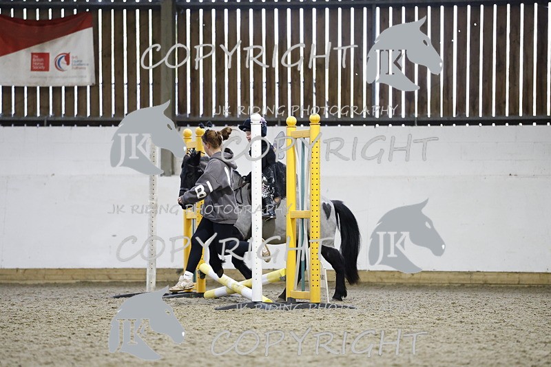 _T0A0587 - Class 1 Cross poles