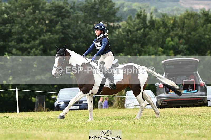 240825X-115435-32160 - 70cm XC 11.00 to 12.00