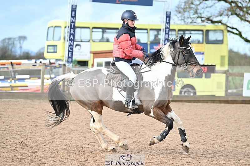 231203A-121409-01103 - Cls 18+19 Club and Schools 90cm