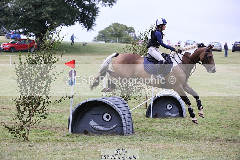 240825X-164448-37813 - 80cm XC 16.30 to 17.30