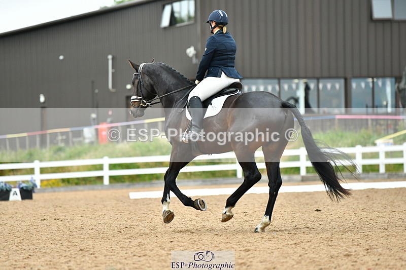 230630A-111124-01295 - Cls 5 Novice 37A