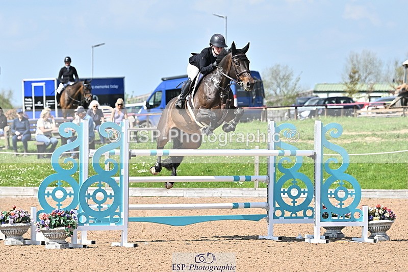 240509A-151001-02678 - Cls 11 National 1.40m Open