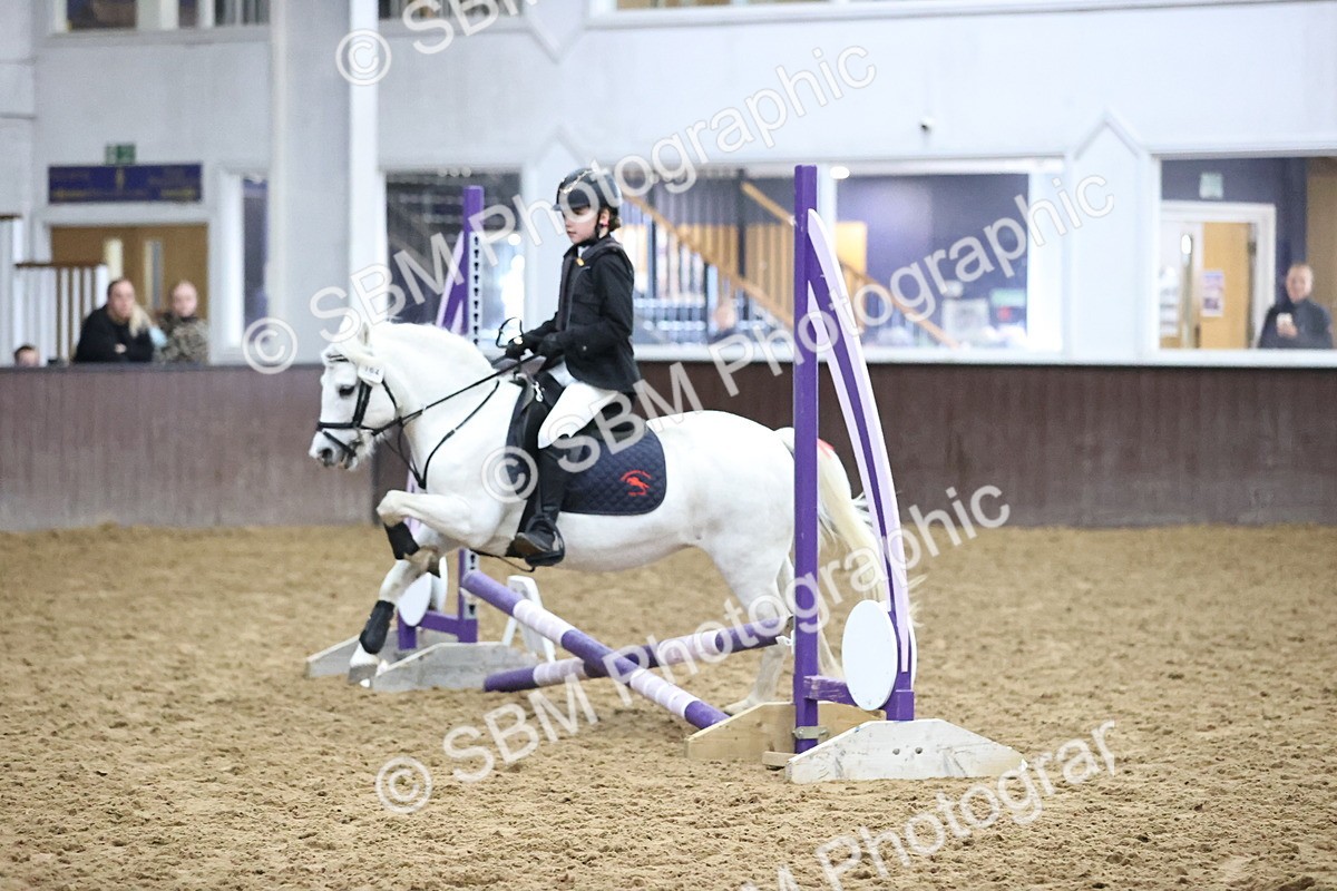 SBM_000128 - Class 2 - The Rug Lady 40cm Area 12 Championship Qualifier