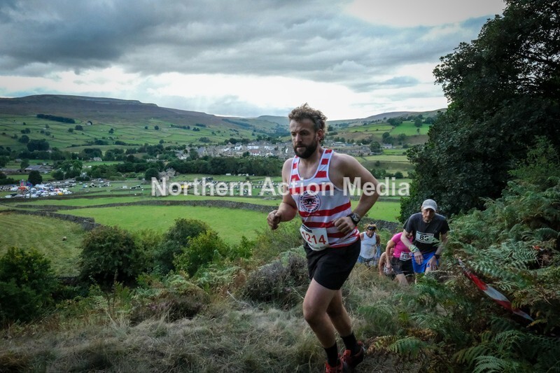 DSCF5163 - Reeth Fell race seniors
