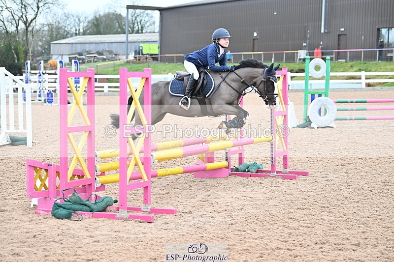 240128A-094828-00103 - Cls 1 Pony Intro 70cm