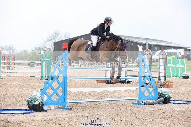 250424-124559-05558 - Cls 1 - 2 Star Small Tour