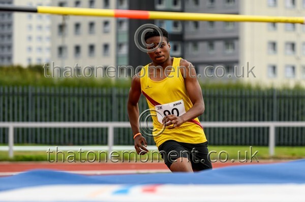 Age25SAT-914894 - Field Male