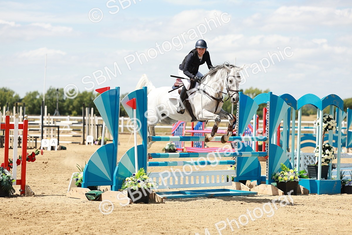 SBM_007405 - Class 3 - Senior Newcomers - 1.10m Open